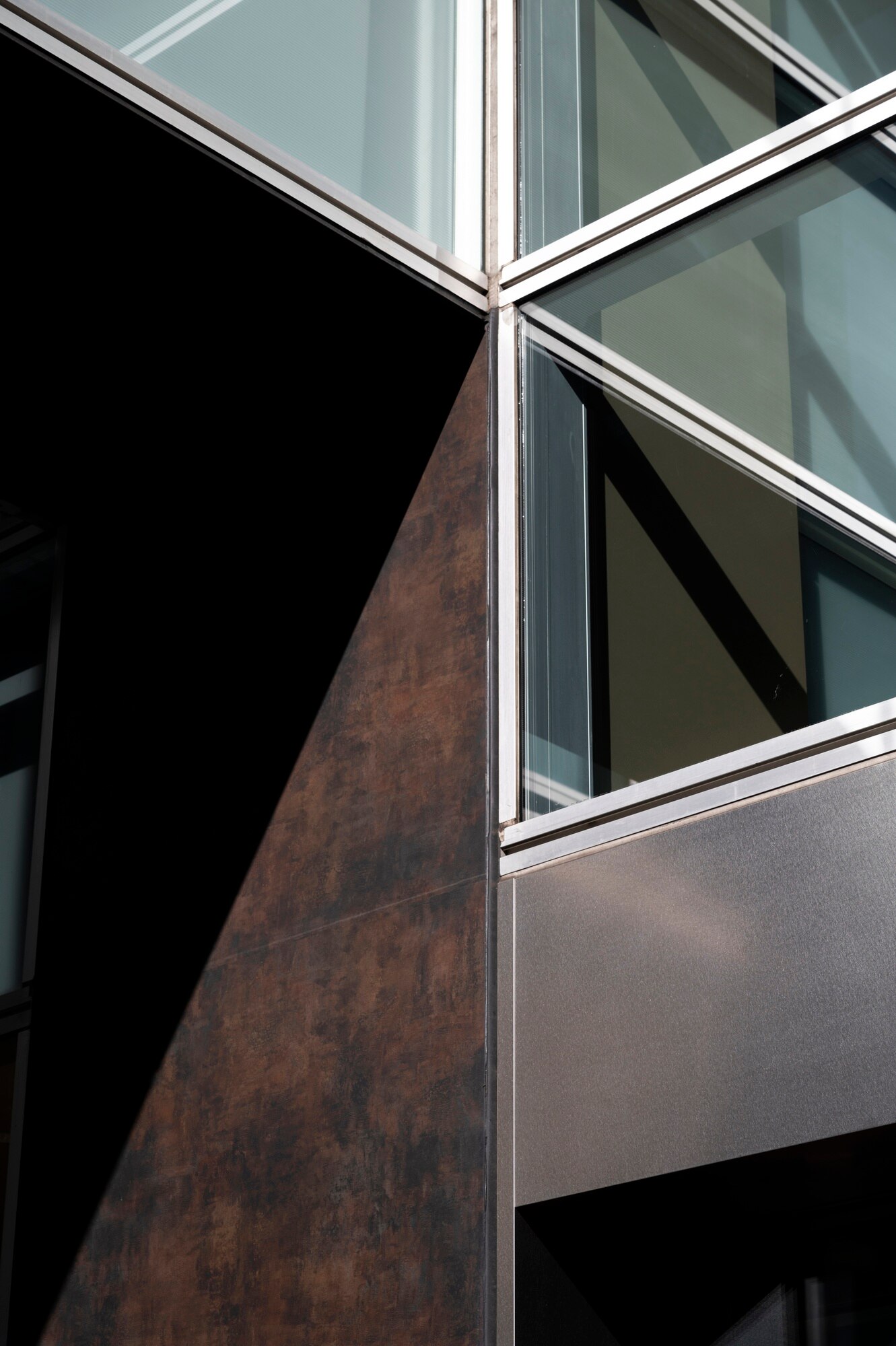Glass and Aluminum Works